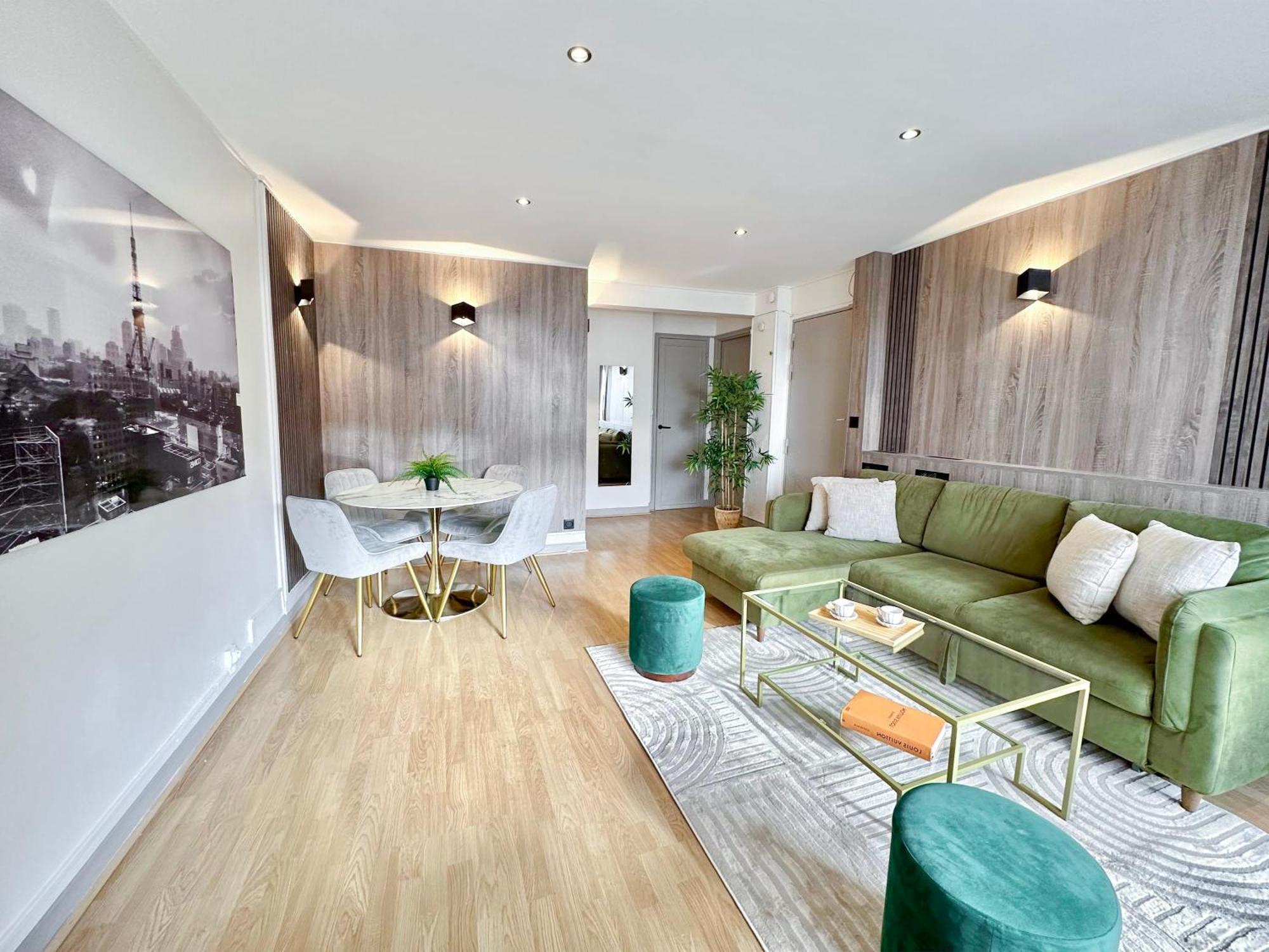 Spacious & Luxurious Flat In Montparnasse ปารีส ภายนอก รูปภาพ