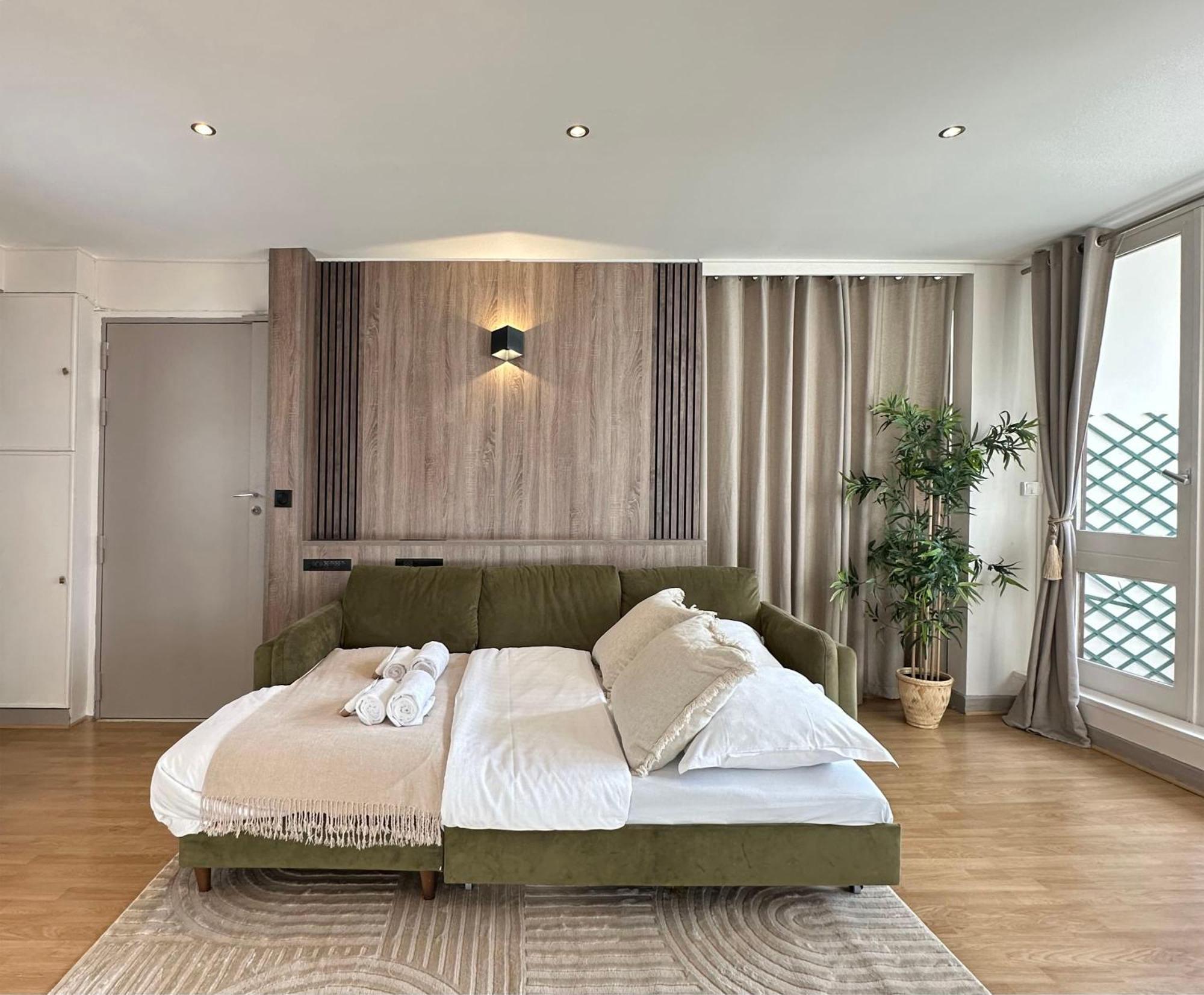 Spacious & Luxurious Flat In Montparnasse ปารีส ภายนอก รูปภาพ